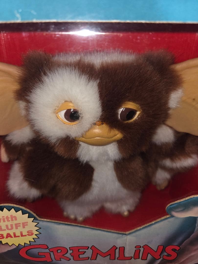 グレムリン フラッフボール付き コレクションドール ぬいぐるみ ギズモ人形