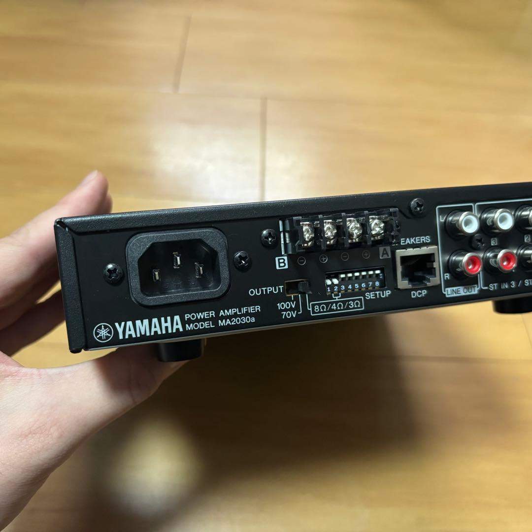 H*m様 YAMAHA MA2030a アンプ ホワイト/ブラック