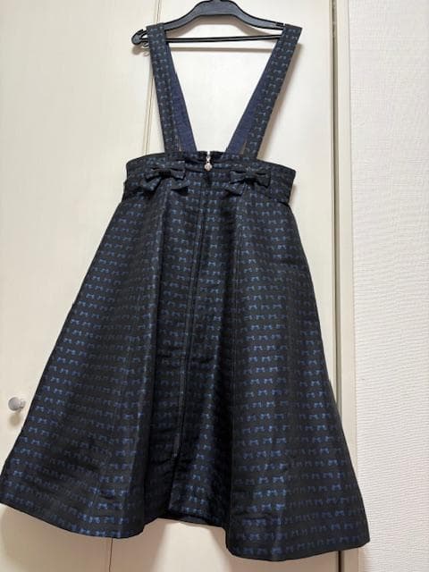 エムズグレイシー(M'S GRACY)おリボン柄サロペットスカート