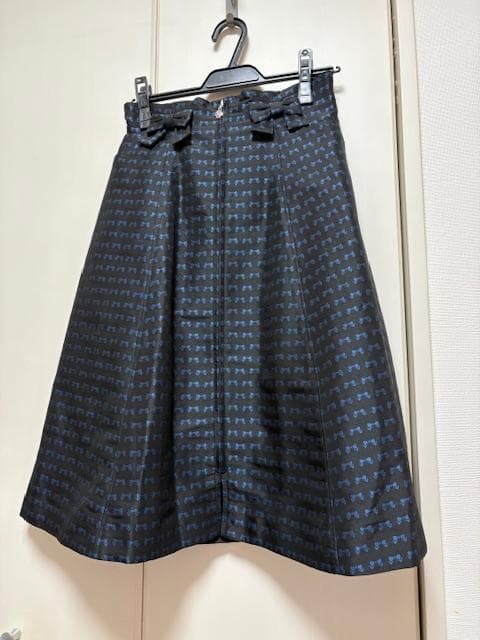 エムズグレイシー(M'S GRACY)おリボン柄サロペットスカート
