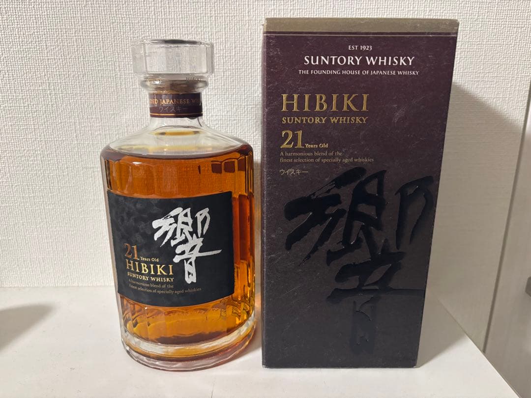 未開封新品 サントリー響 21年 ウイスキー 箱付き
