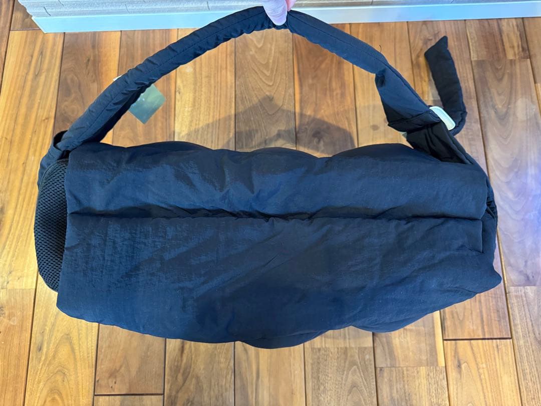 ★美品★DOUBLE COMMA ダブルコンマ CLOUD BAG 韓国 黒