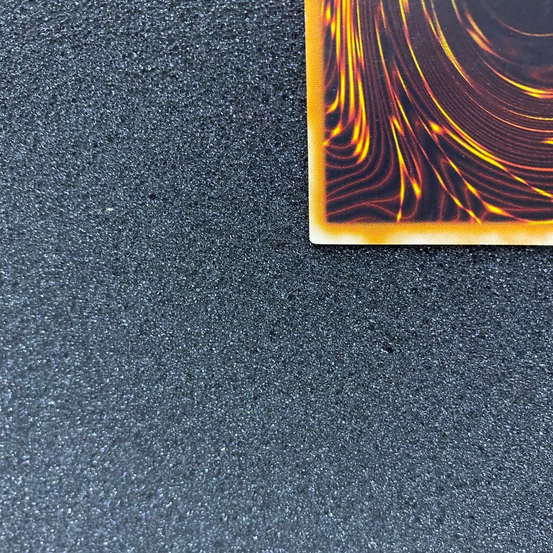 Y*様 【美品】　遊戯王　カオス・ソルジャー　レリーフ　黄金騎士