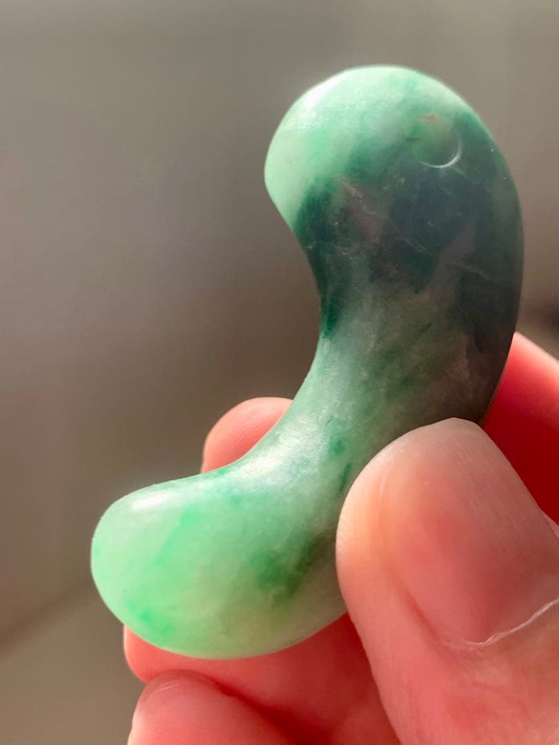 古墳期　出土　糸魚川超ろんかん翡翠勾玉　縄文　弥生　石器　大珠　根付　土器　化石