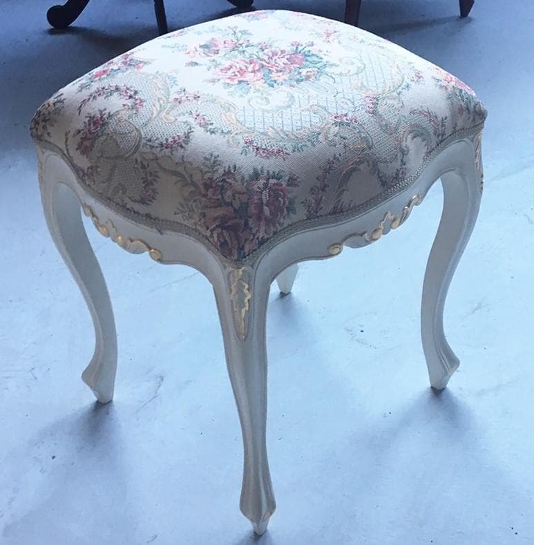 値下げしました！　猫脚スツール：ファブリックA 薔薇柄　 スツール