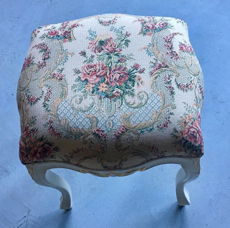 値下げしました！　猫脚スツール：ファブリックA 薔薇柄　 スツール