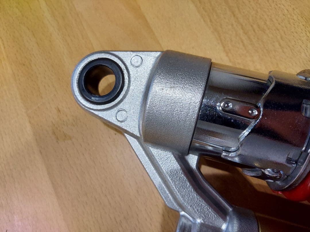 cb400sf　nc39　純正リアサスペンション