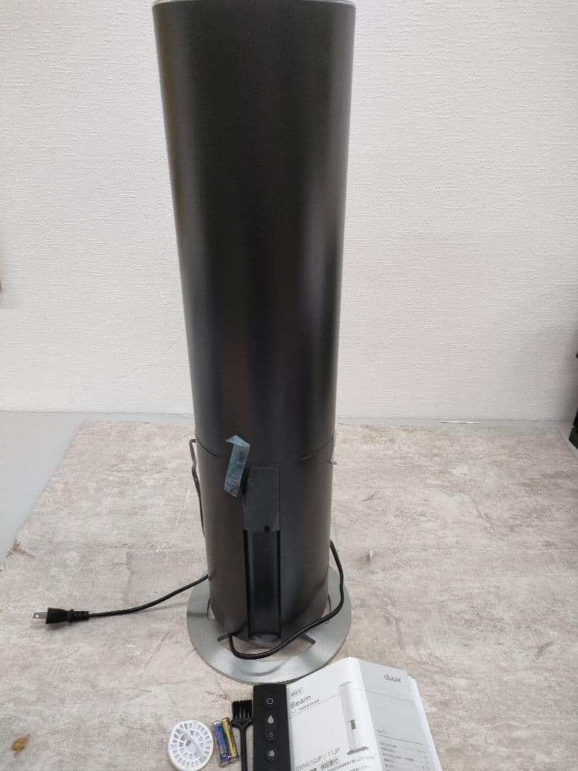 ●8/0113m04 未使用　タワー型　超音波加湿器　DXHU10JP 5L