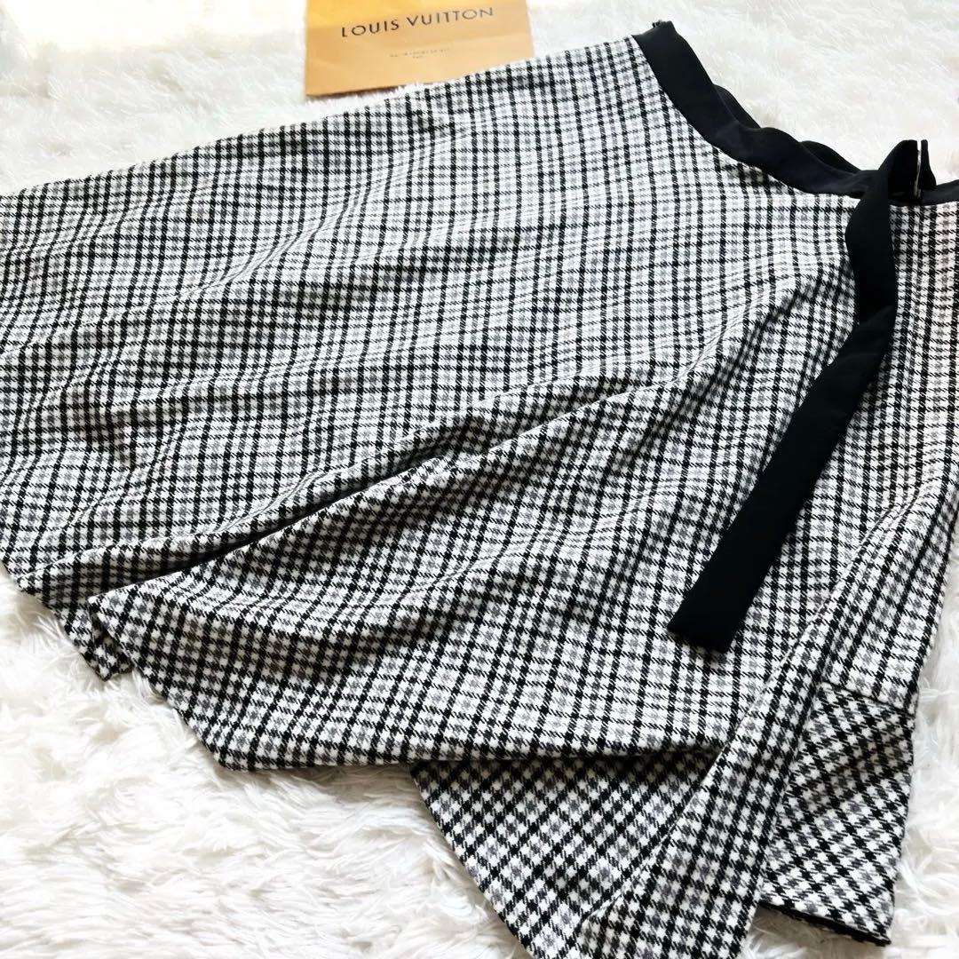 極美品　LOUISVUITTON ヴィトン　スカート　ベルト付　フレア　ロング