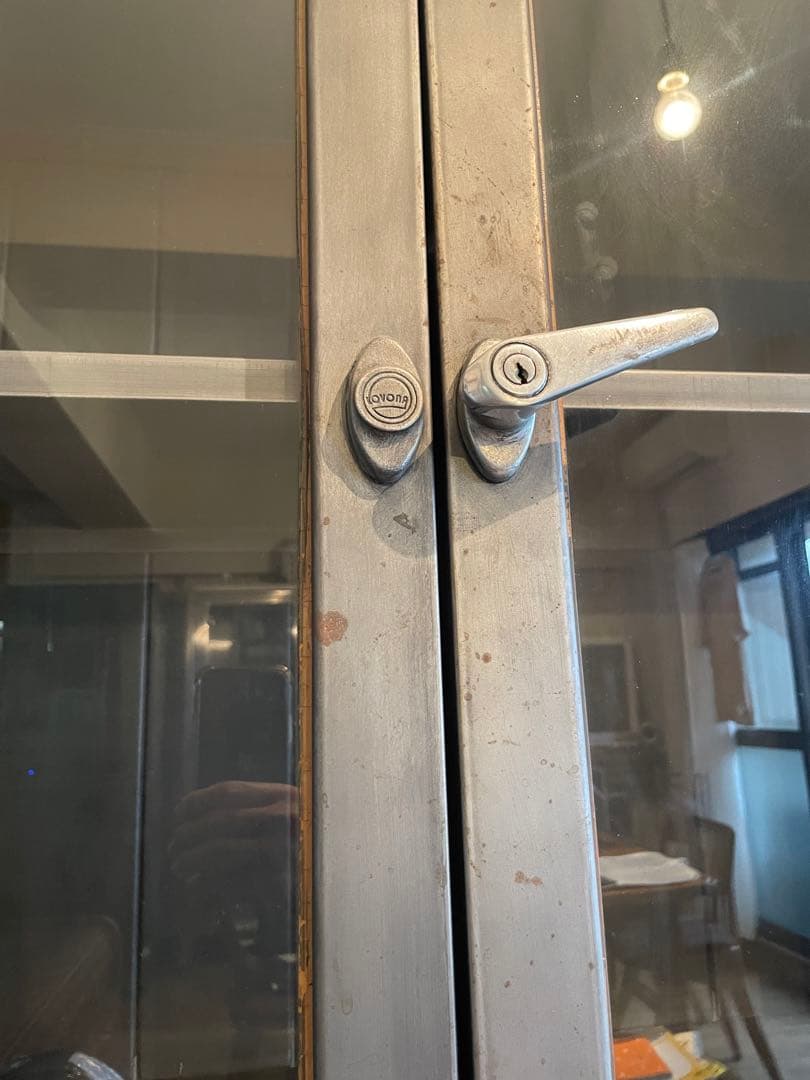 金属製キャビネット　Industrial Doctors Cabinet