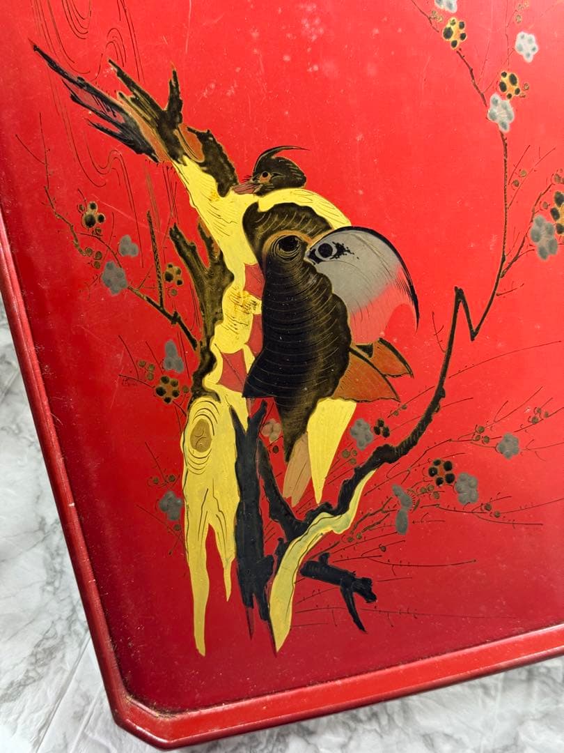 骨董お盆 漆器 朱地 木製 時代もの　古民具 鳥 アンティーク レトロ