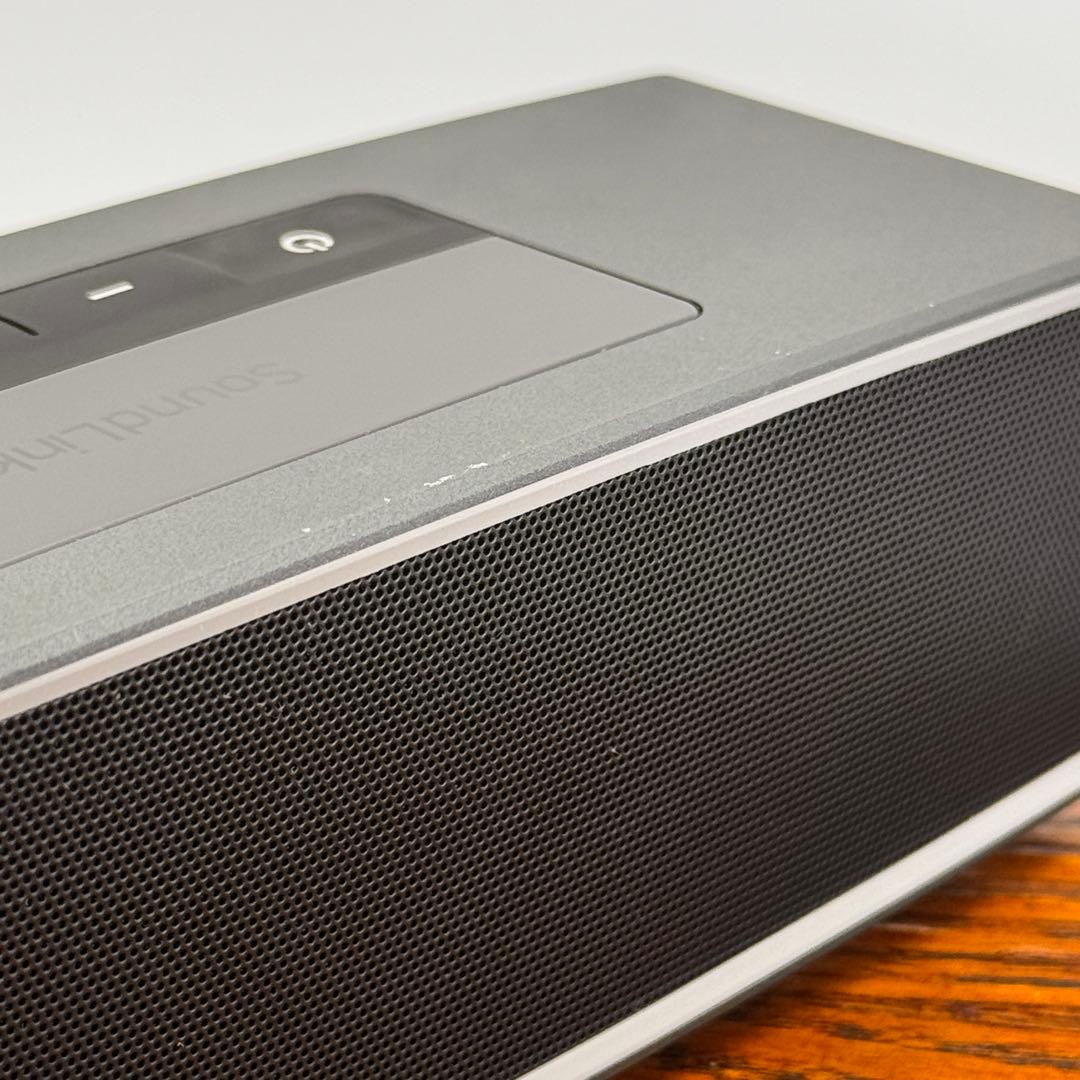 BOSEのポータブルスピーカー「SoundLink Mini II」本体のみです