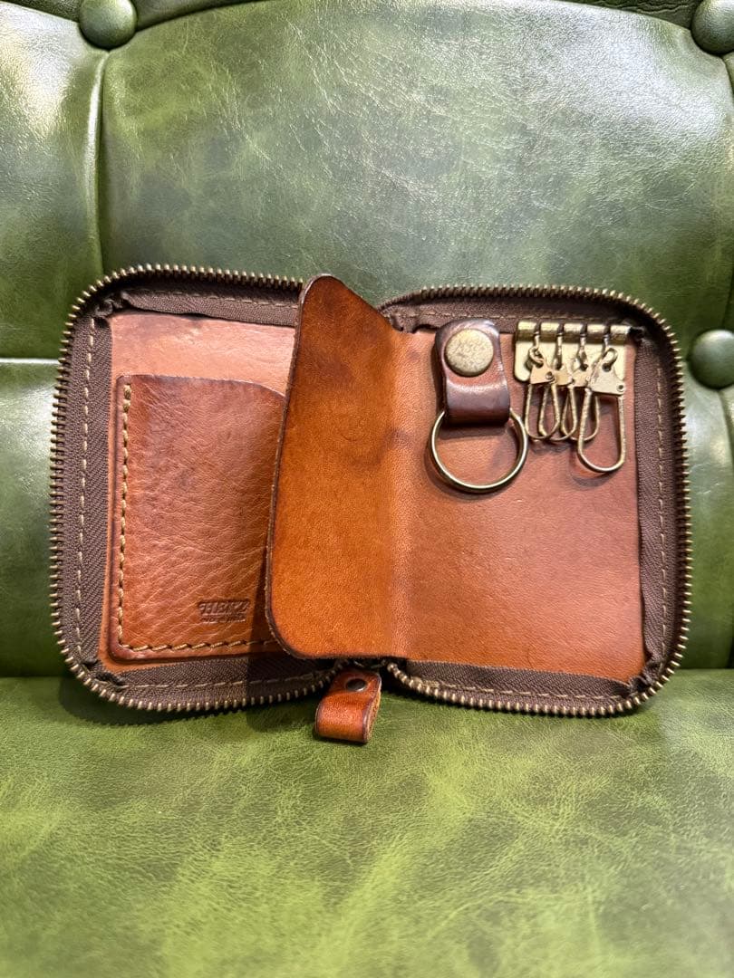 【レア】HERZ ブルアップレザーキーケース