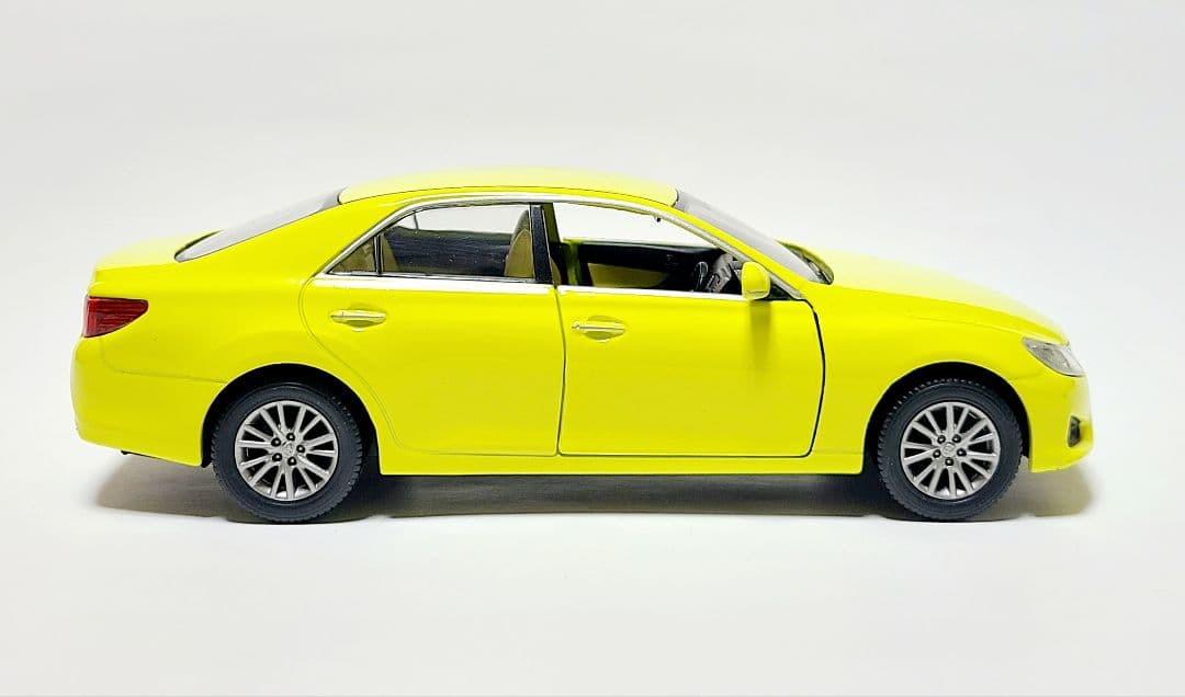 トヨタ マークX カラーサンプル