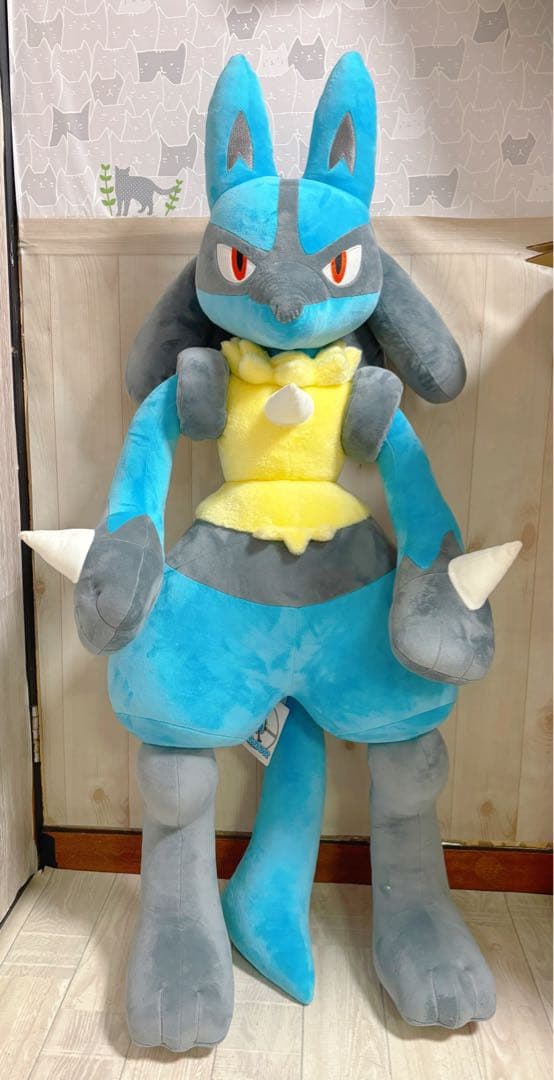 等身大ルカリオぬいぐるみ