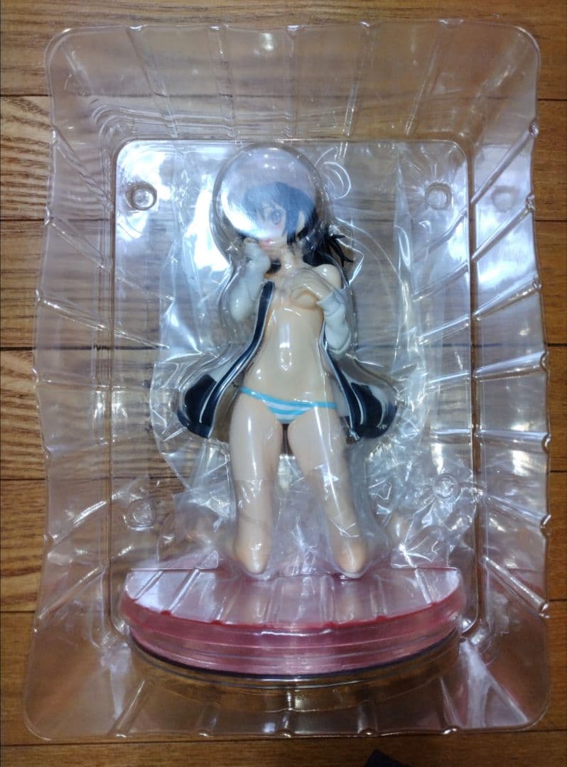 姫柊雪菜　フィギュア　ストライク・ザ・ブラッド　KADOKAWA