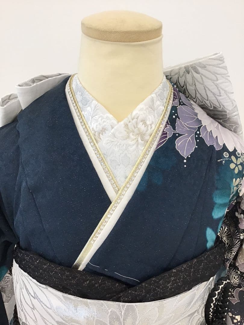 振袖フルセットと長襦袢正絹お仕立て付き