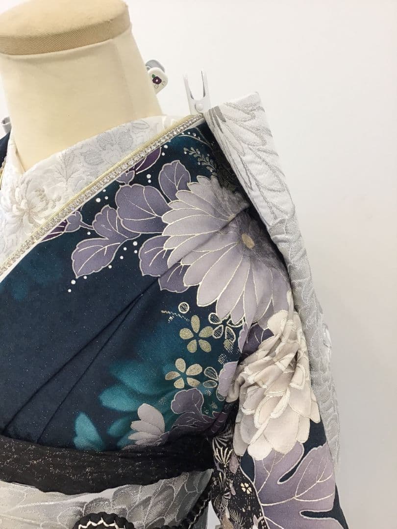 振袖フルセットと長襦袢正絹お仕立て付き