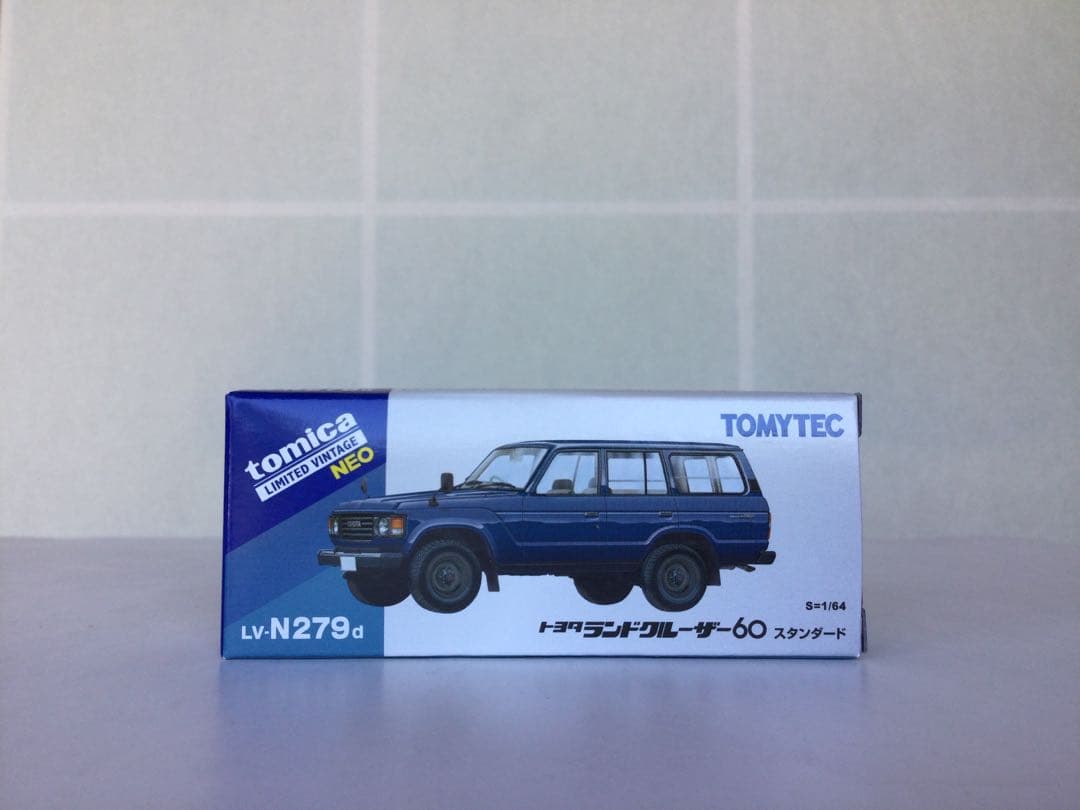 トミカリミテッドヴィンテージ LV-N279a,b,c,dランドクルーザー4台