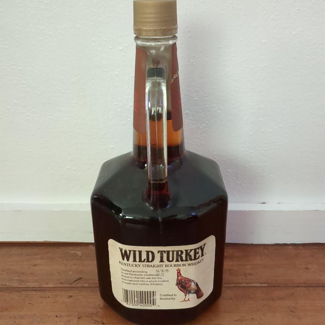 未開栓　WILD TURKEY 8年 旧ラベル　1750ml 　ウイスキー