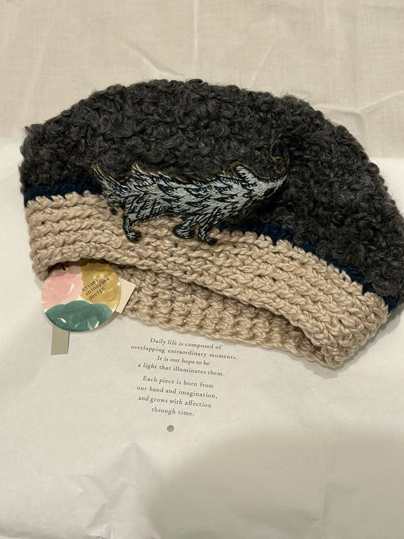 ミナペルホネン　wolf &flowerニットベレー帽