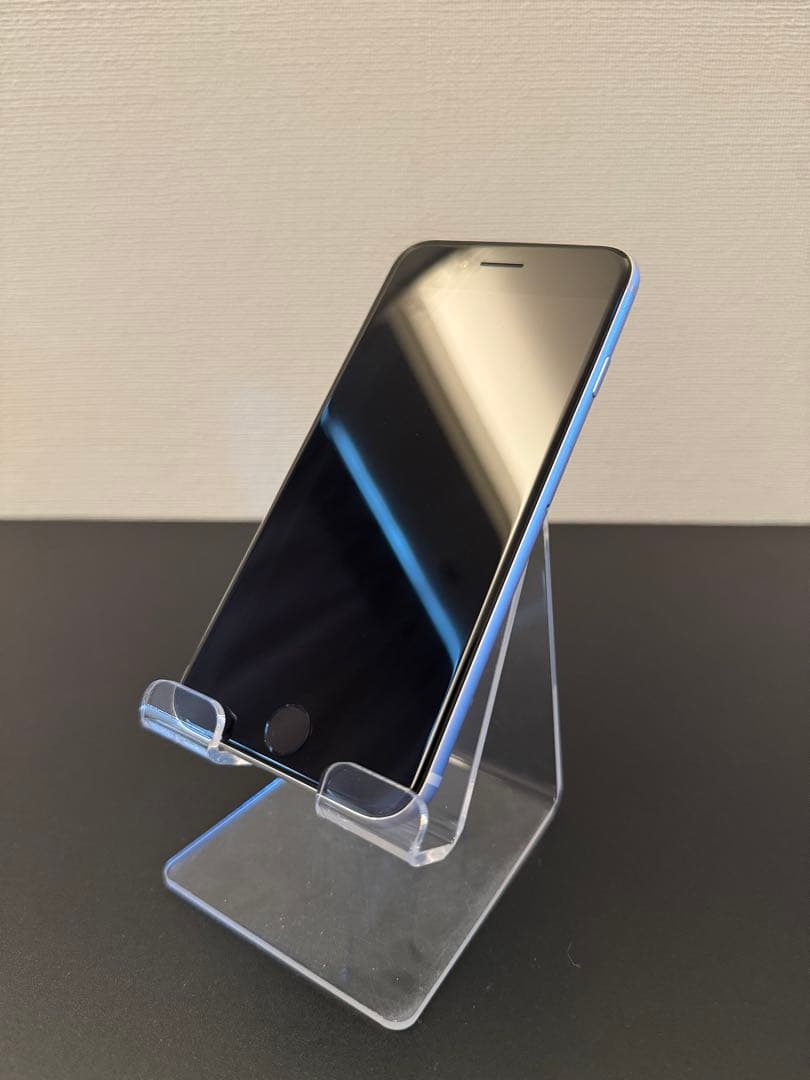 極美品 128GB Apple iPhone SE 3 スターライト　ホワイト