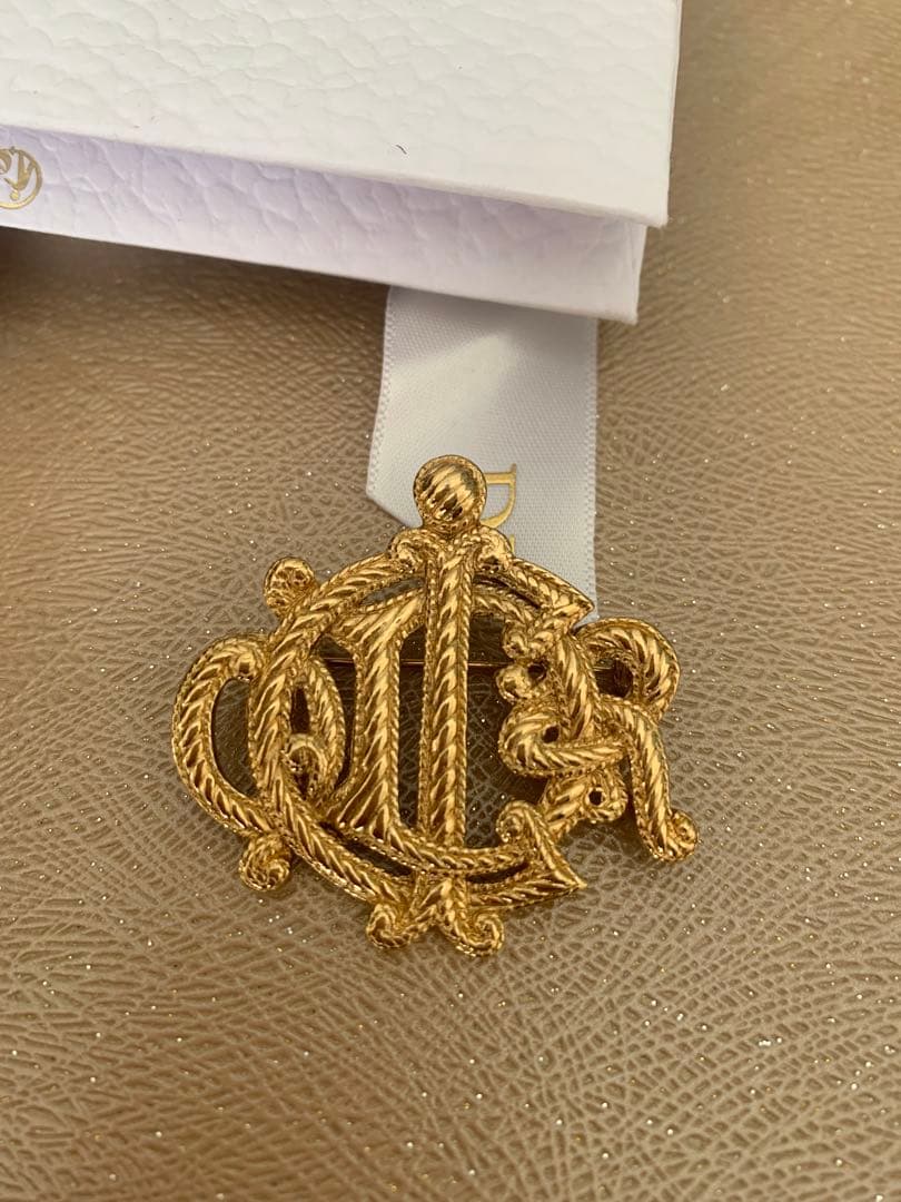 ディオール DIOR ブローチ 旧ロゴ ヴィンテージ クリスチャンディオール