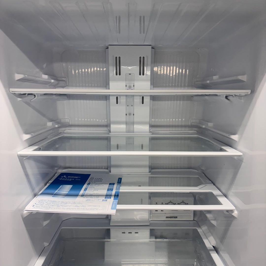 594 2023年製 三菱 大型冷蔵庫 300L強 自動製氷 小型 家庭用 右開