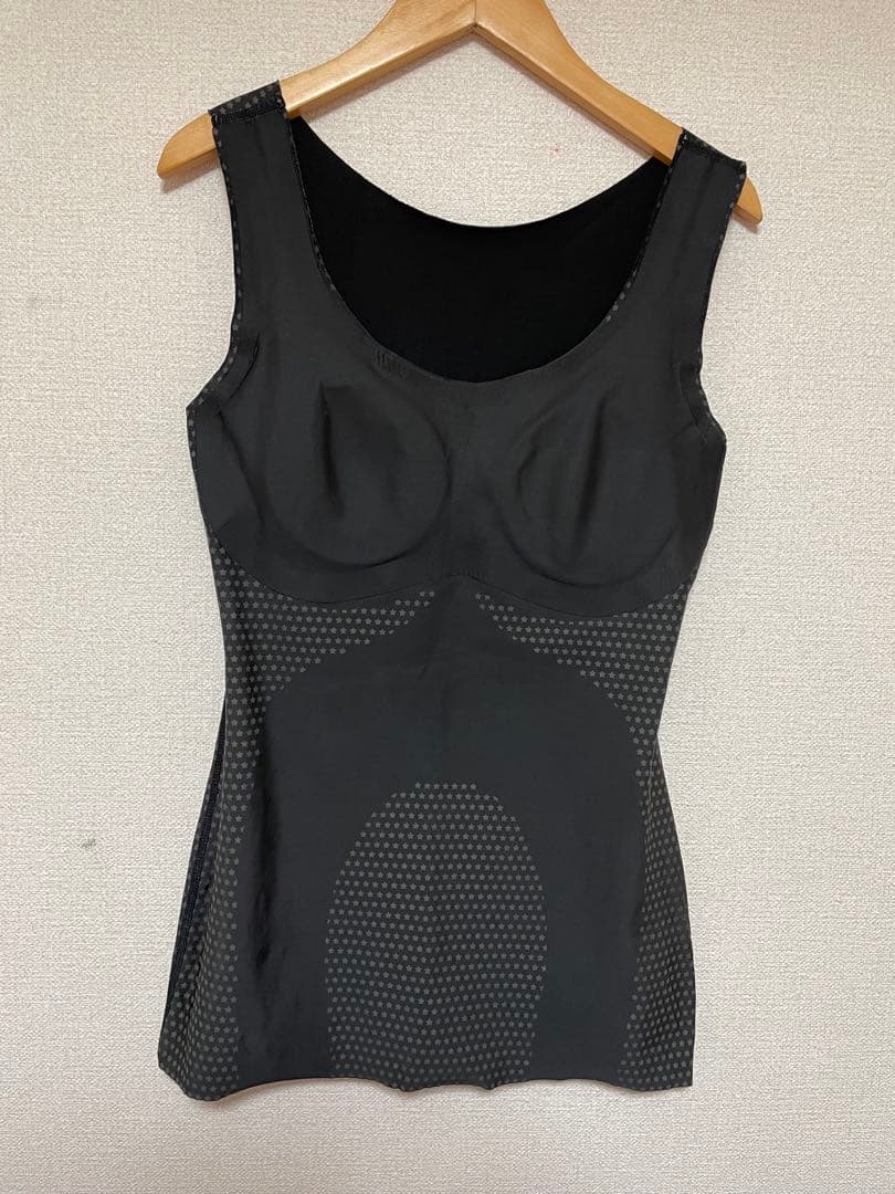 グラントイーワンズ ホルミーUブラトップ　L