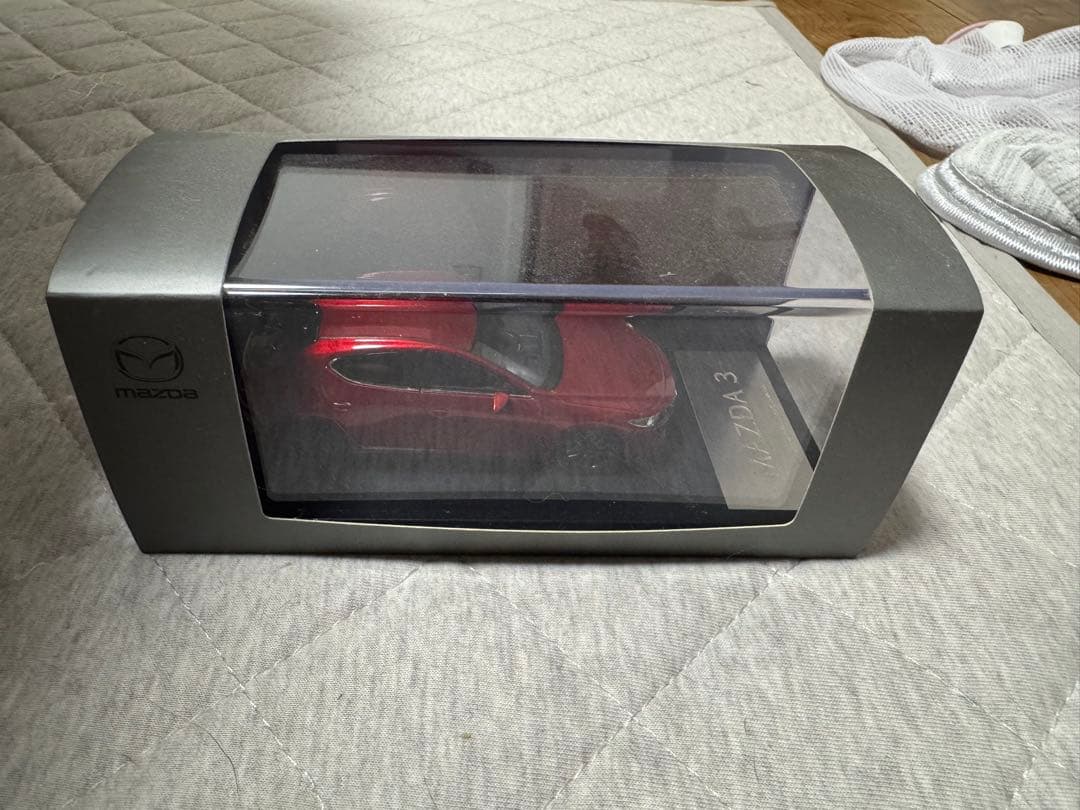 MAZDA 3 ミニチュアモデル ソウルレッド