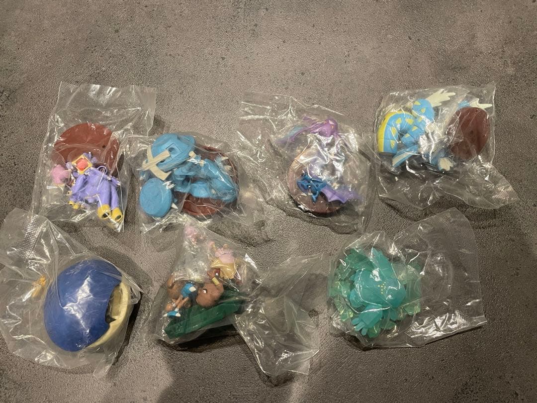 ザライ　立体ポケモン図鑑　フィギュア