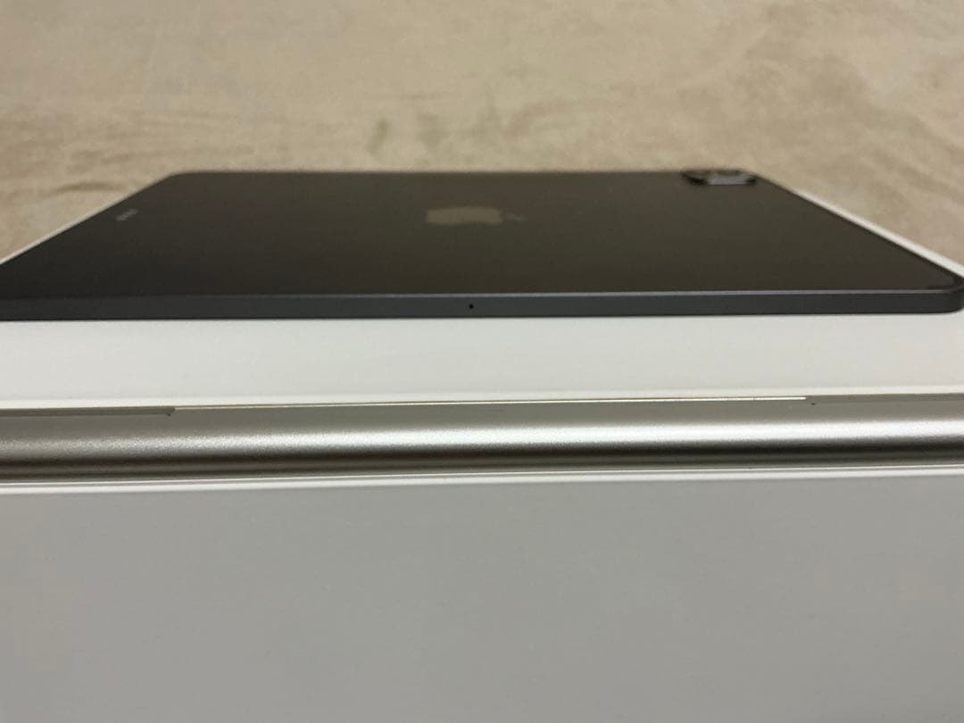 iPad pro11 第3世代　128GB スペースグレイ
