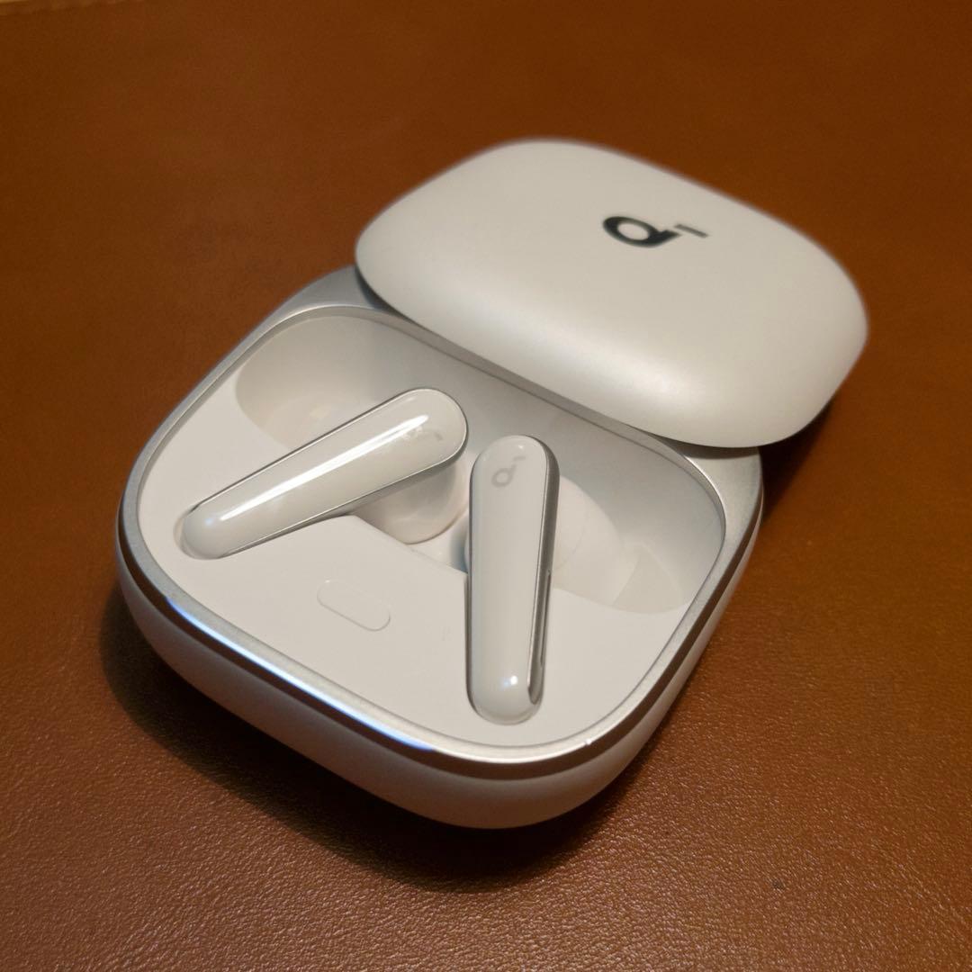 ANKER Soundcore Liberty 5 パールホワイト