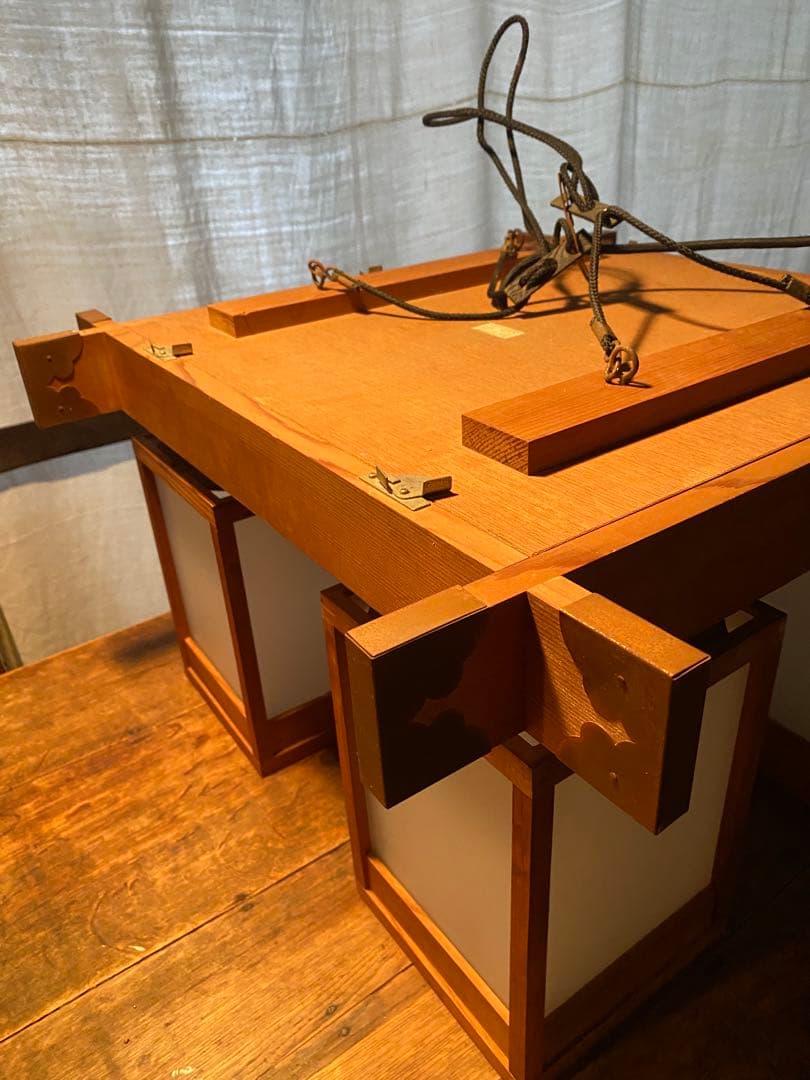 zz出品　　職人仕上げ 吊り下げ照明 木枠×乳白アクリル 60cm角