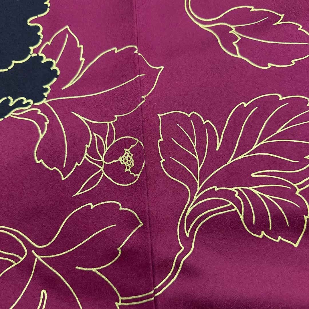 深紅 牡丹 金×黒×白 振袖