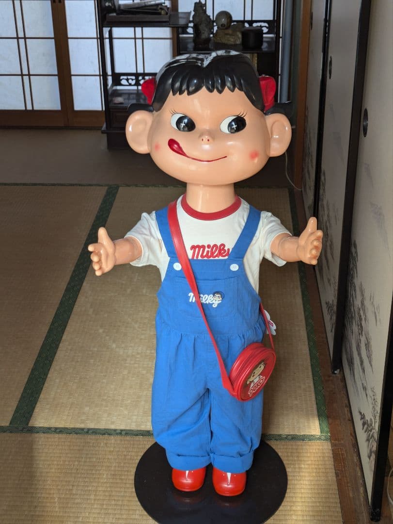 もんちゃん専用　ホッペ赤店頭ペコちゃん　等身大ペコちゃん　店頭用ペコちゃん