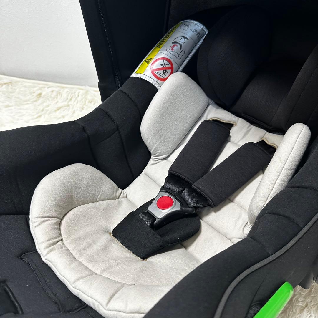 美品　Apricaアップリカ チャイルドシート エアキャリー トラベルシステム