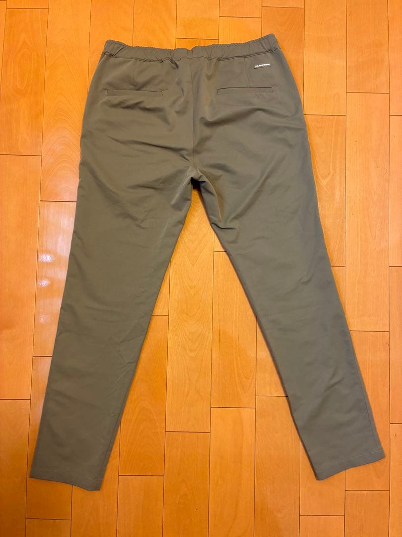 F.C. RealBristol ベージュ チノパン Lサイズ