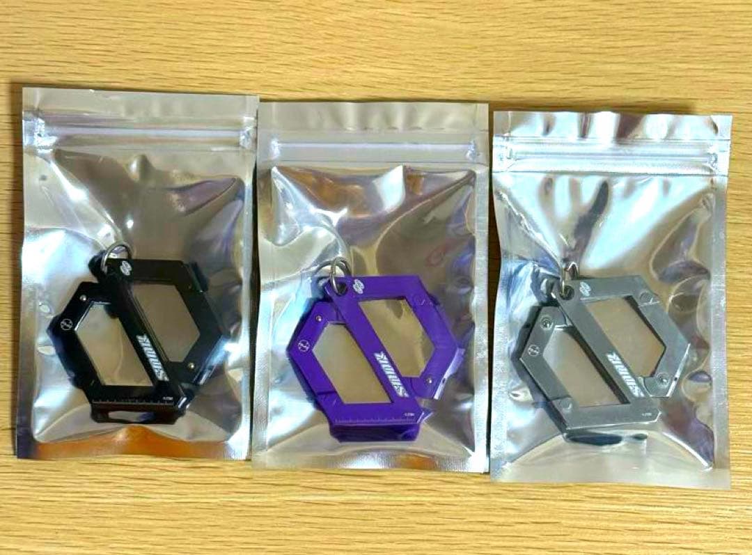 ずっと真夜中でいいのに カラビナ 全種類