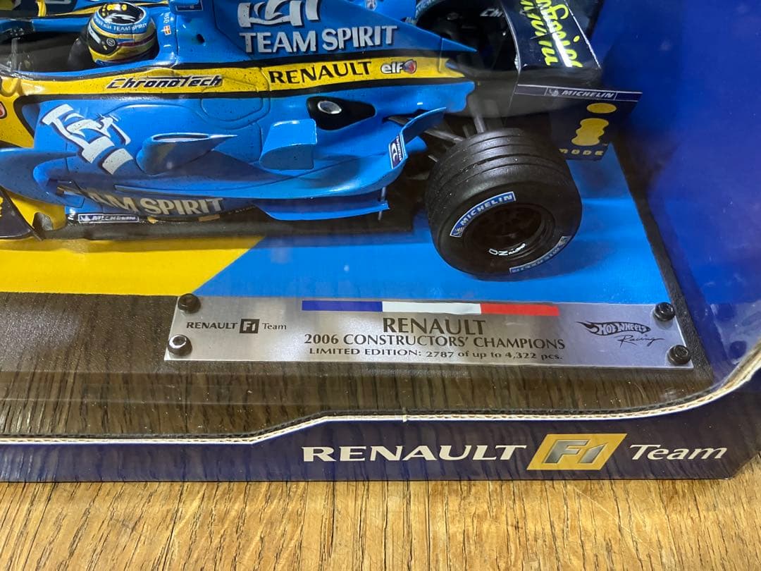 未開封 1/18 ホットウィール Renault F1 Team 2006 限定
