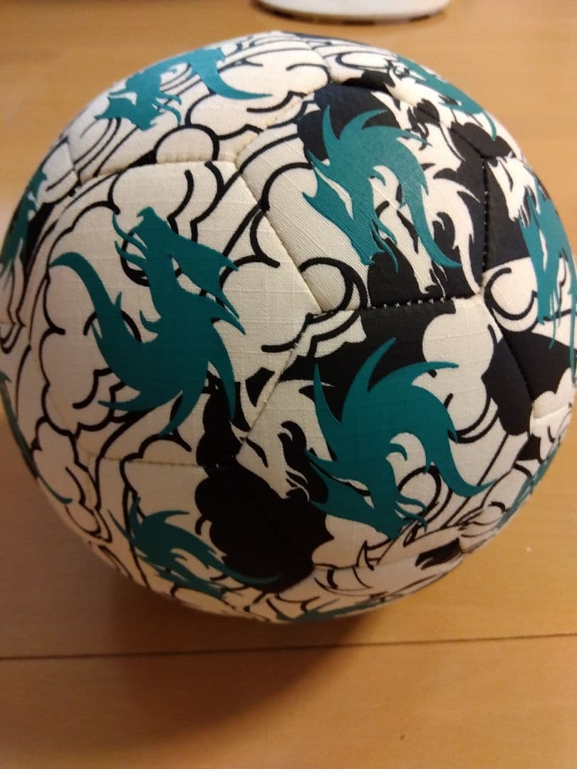 モンタ フリースタイルフットボール サイズ4.5