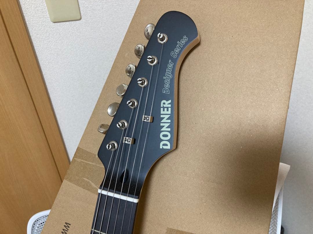 DONNER Designer Series DST 200 エレキギター