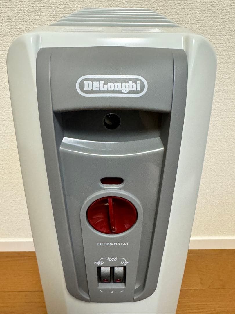 デロンギ　オイルヒーター　H770812EFSN-GY
