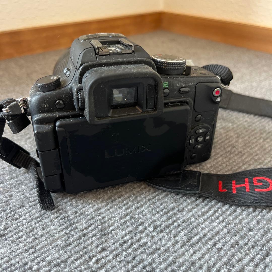 Panasonic LUMIX GH1 カメラ　ジャンク品