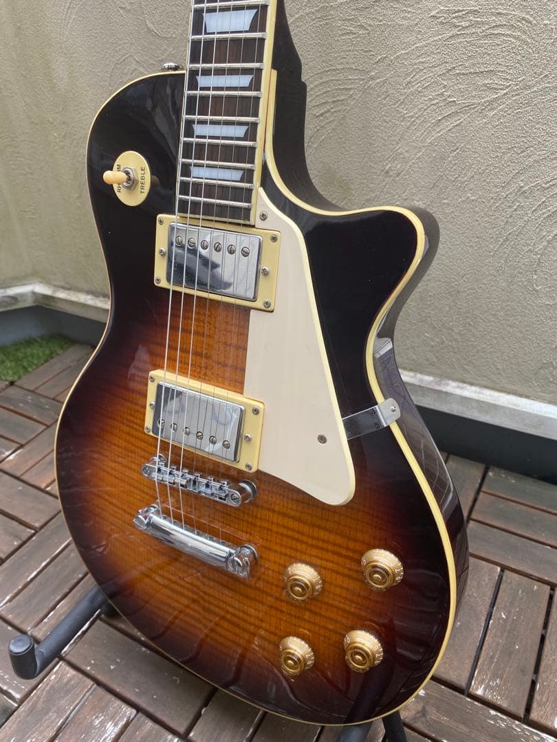 Silvertone(シルバートーン)