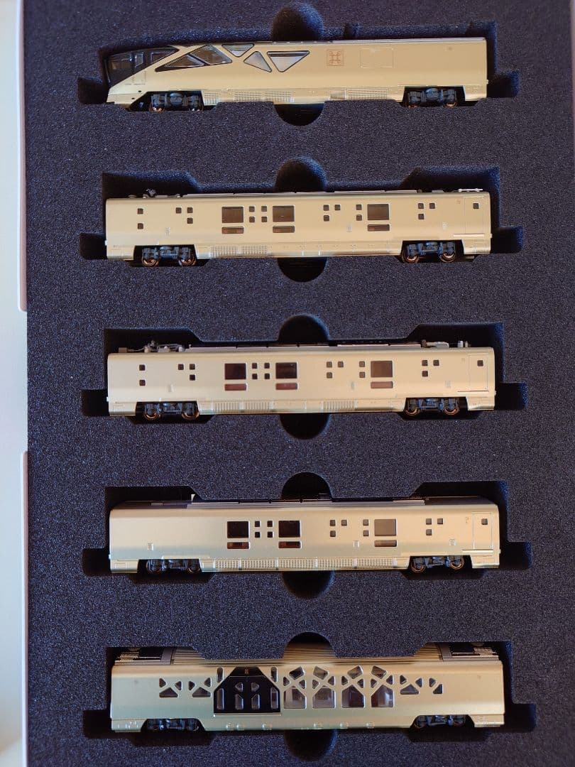 SHIKI-SHIMA 四季島　Nゲージ 10両セット