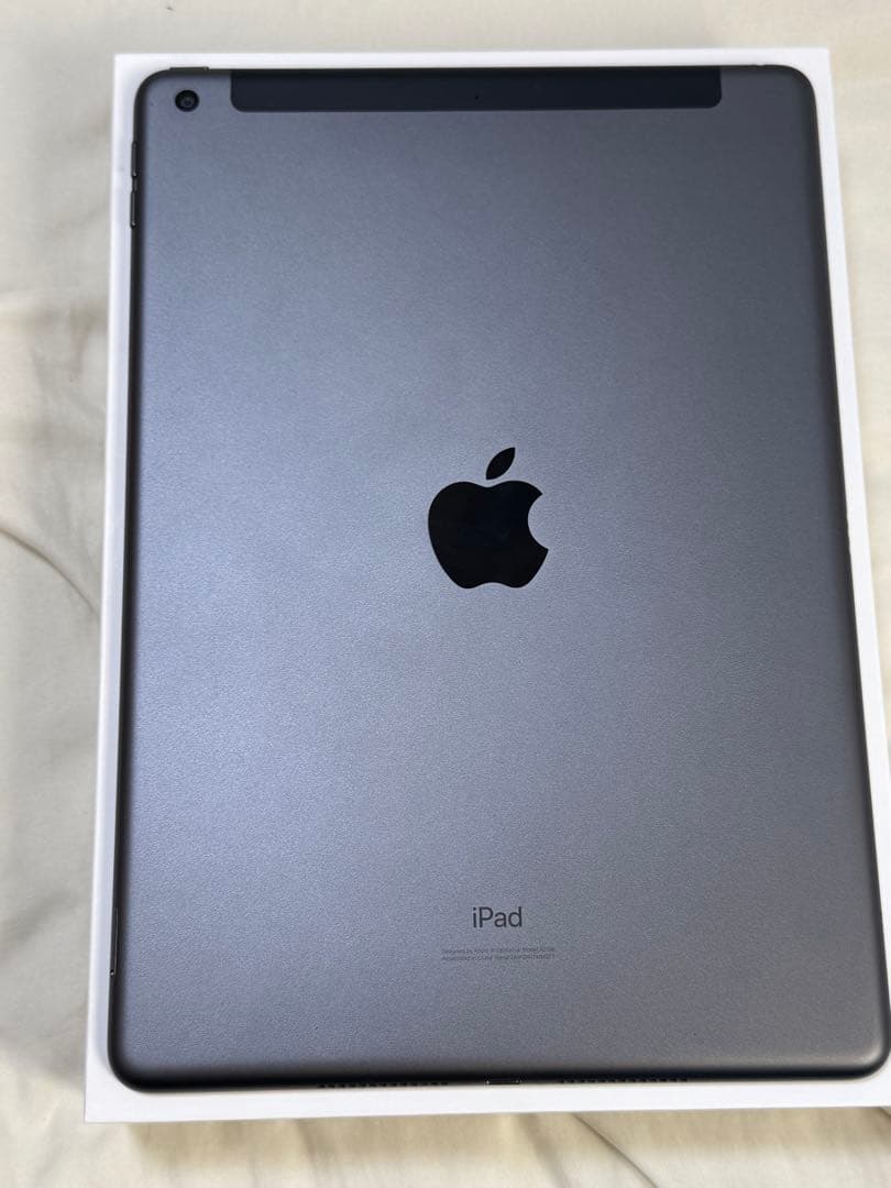 iPad本体 iPad (7th Generation) Wi-Fi+Cellular