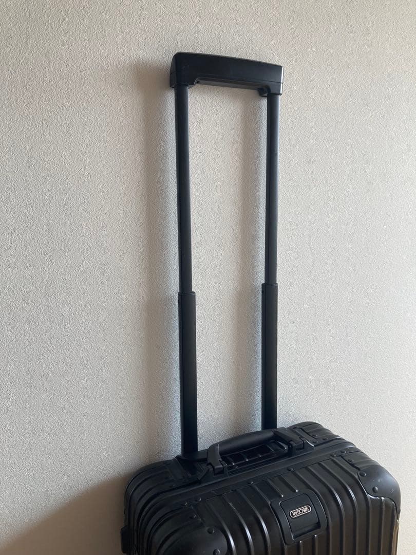 【わたる】リモワ トパーズ ステルス キャビン マルチホイール 34L