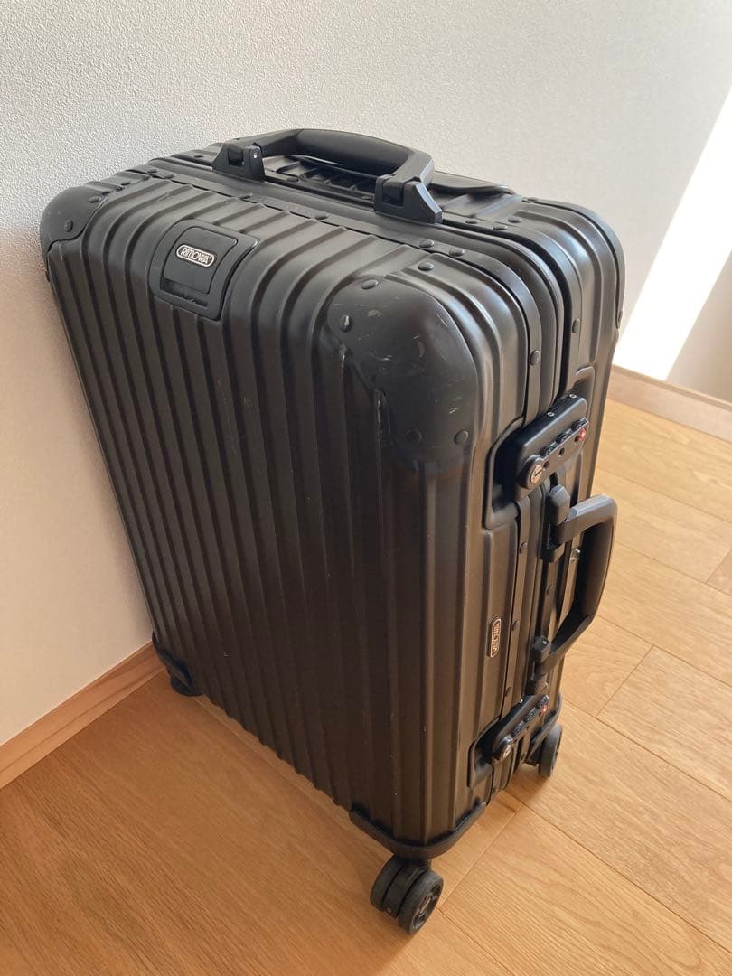 【わたる】リモワ トパーズ ステルス キャビン マルチホイール 34L