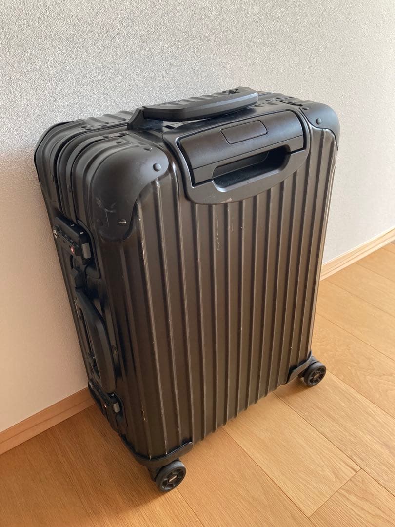 【わたる】リモワ トパーズ ステルス キャビン マルチホイール 34L